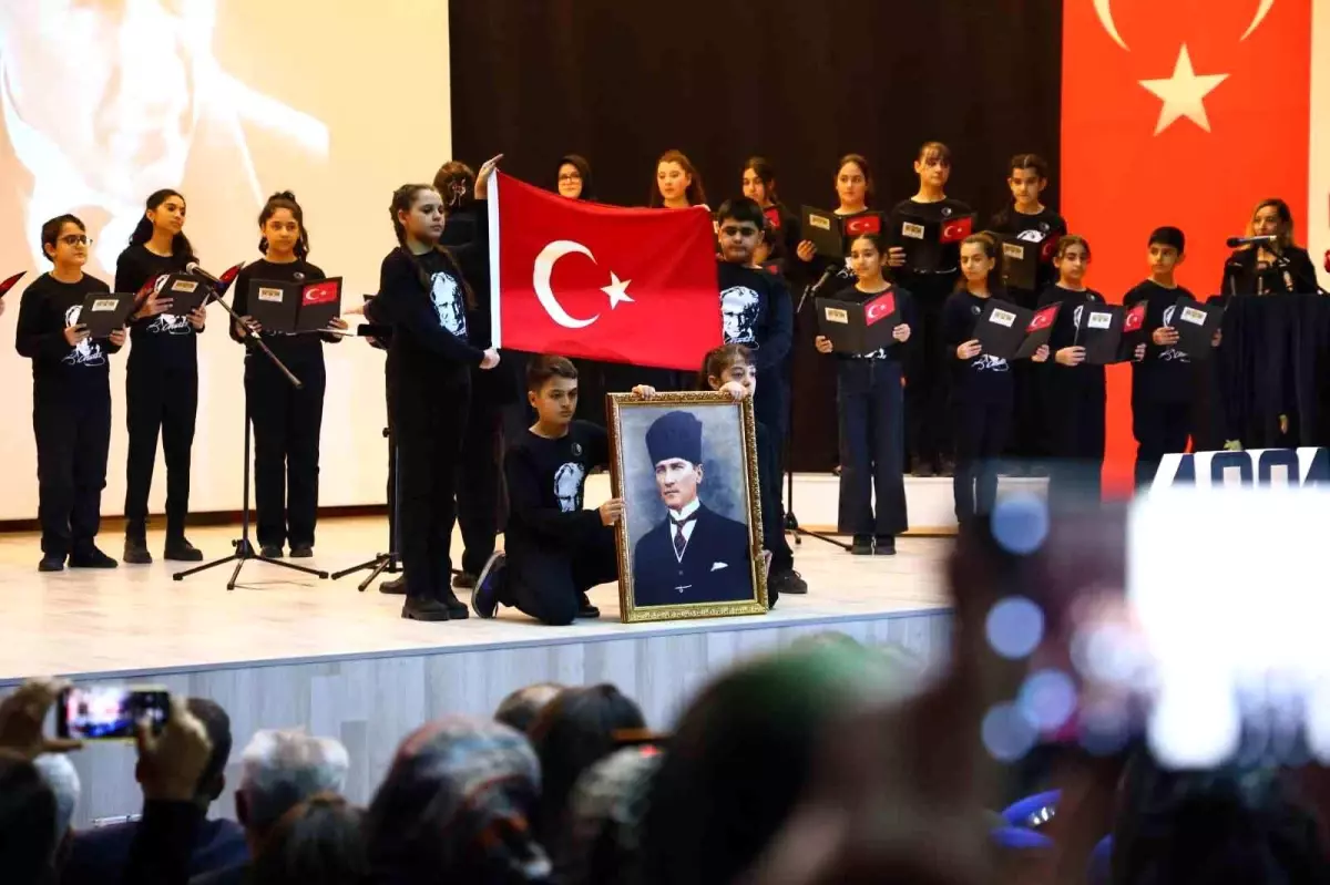 Elazığ\'da 10 Kasım Atatürk\'ü Anma Günü Programı Düzenlendi