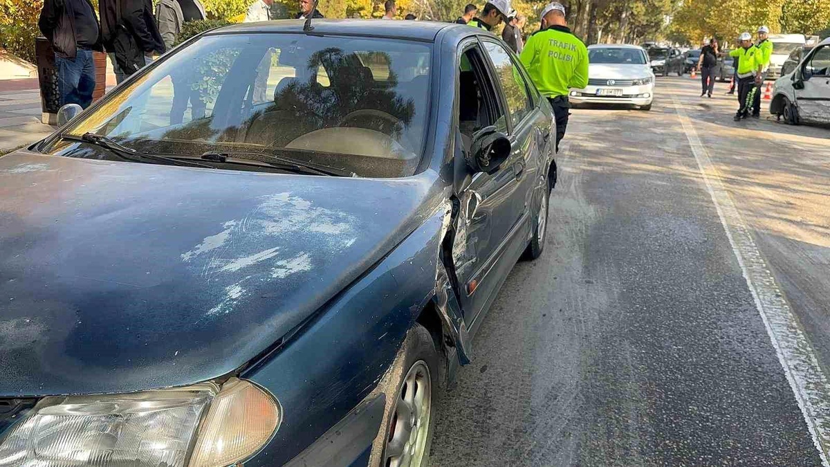 Elazığ\'da Trafik Kazası: Yaralı Yok