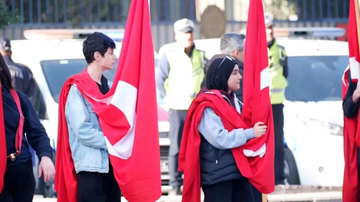 10 Kasım Anma Etkinlikleri Erzurum\'da Coşkuyla Gerçekleştirildi