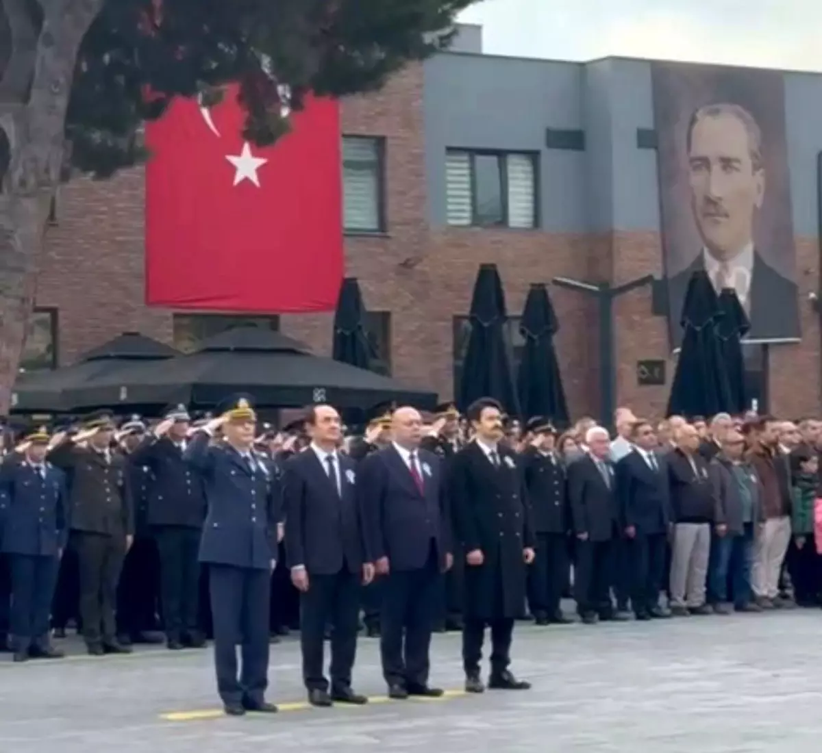 Atatürk Anma Töreninde Saygı Sireni Çalmadı, Tepkiler Büyüdü