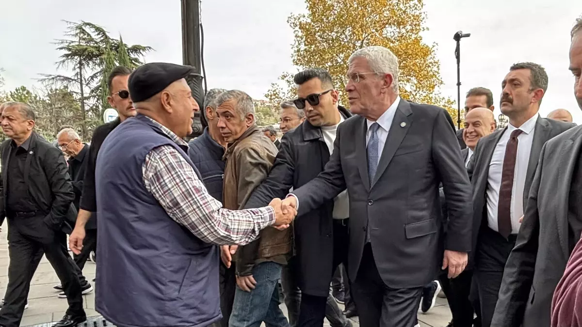 İYİ Parti, Atatürk\'ü Anmak İçin Mevlit Okuttu