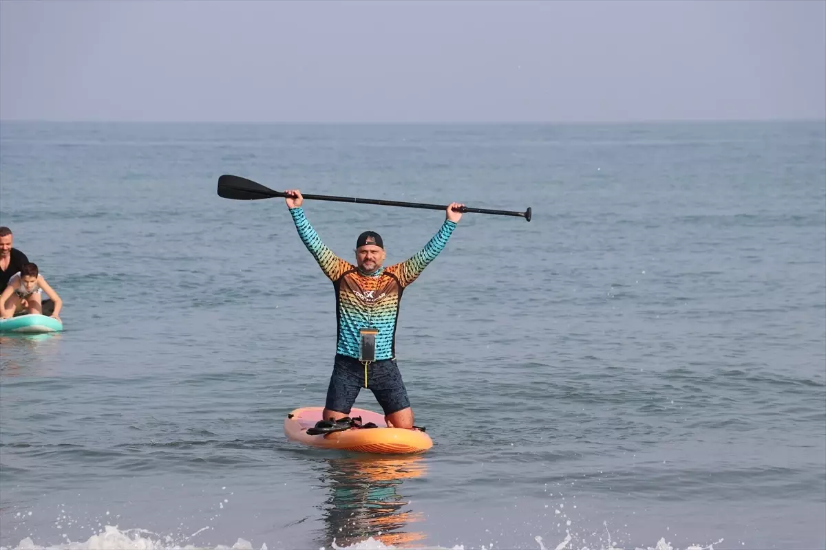 Karadeniz\'de Kürek Sörfü Keyfi