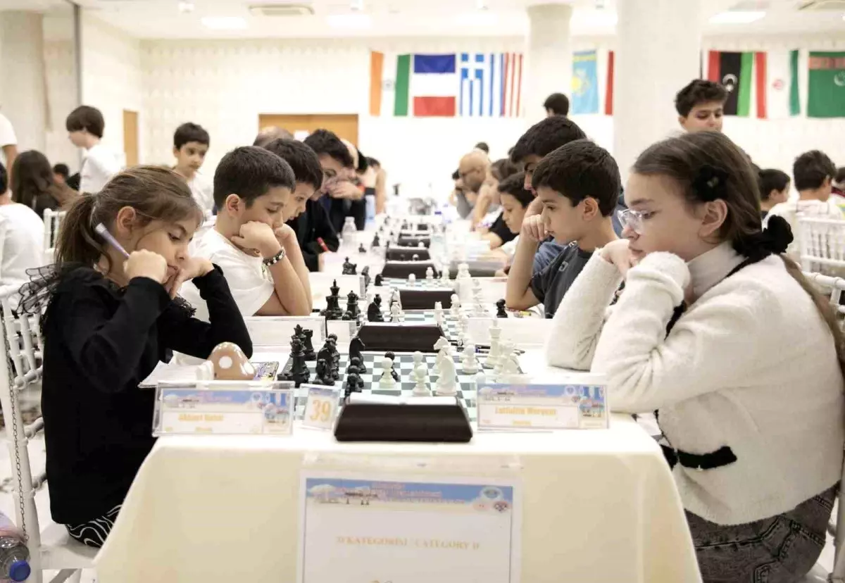 Mersin\'de 9. Uluslararası Satranç Turnuvası Başladı