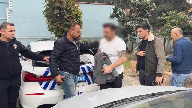 Oyuncak silahlı baskının perde arkası! Güntekin Onay'ın o sözleri fitili ateşlemiş