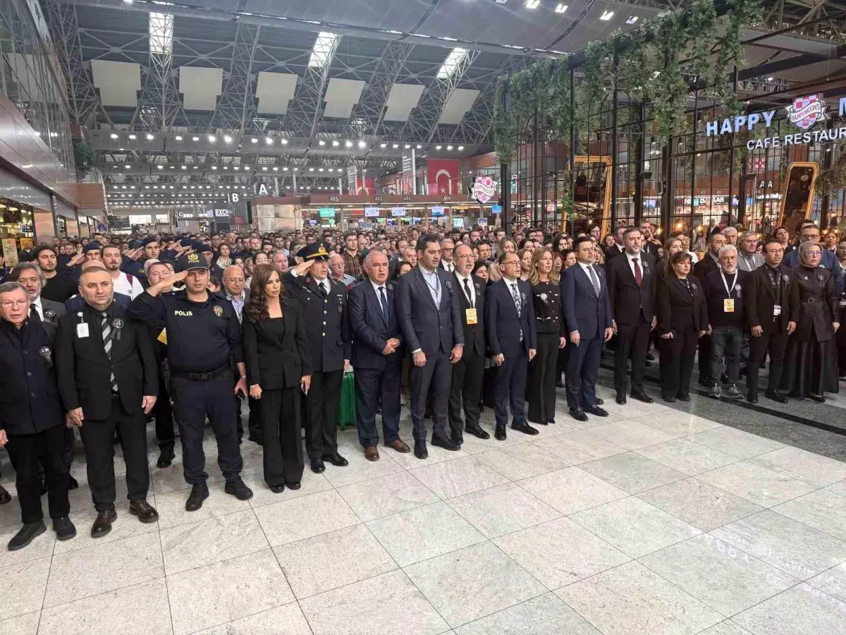 Pegasus Hava Yolları\'ndan 10 Kasım\'da \'Cumhuriyet Uçağı\' ile anlamlı Çanakkale seferi