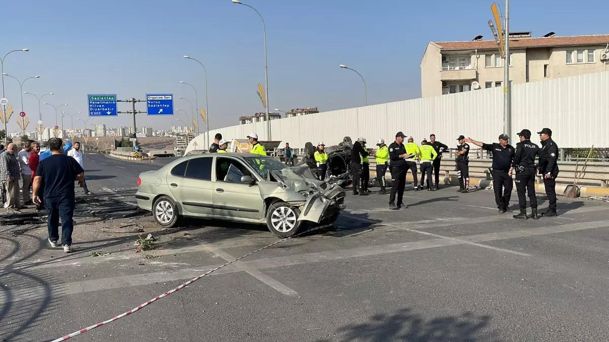 Şanlıurfa\'da Zincirleme Kaza: 3 Yaralı Ağır