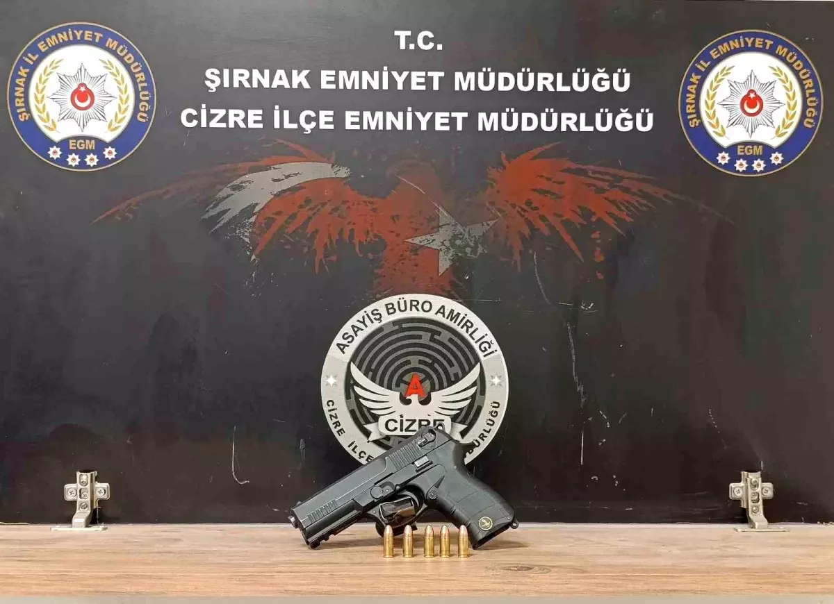 Cizre\'de Silahlı Tehdit: Zanlı 20 Dakikada Yakalandı