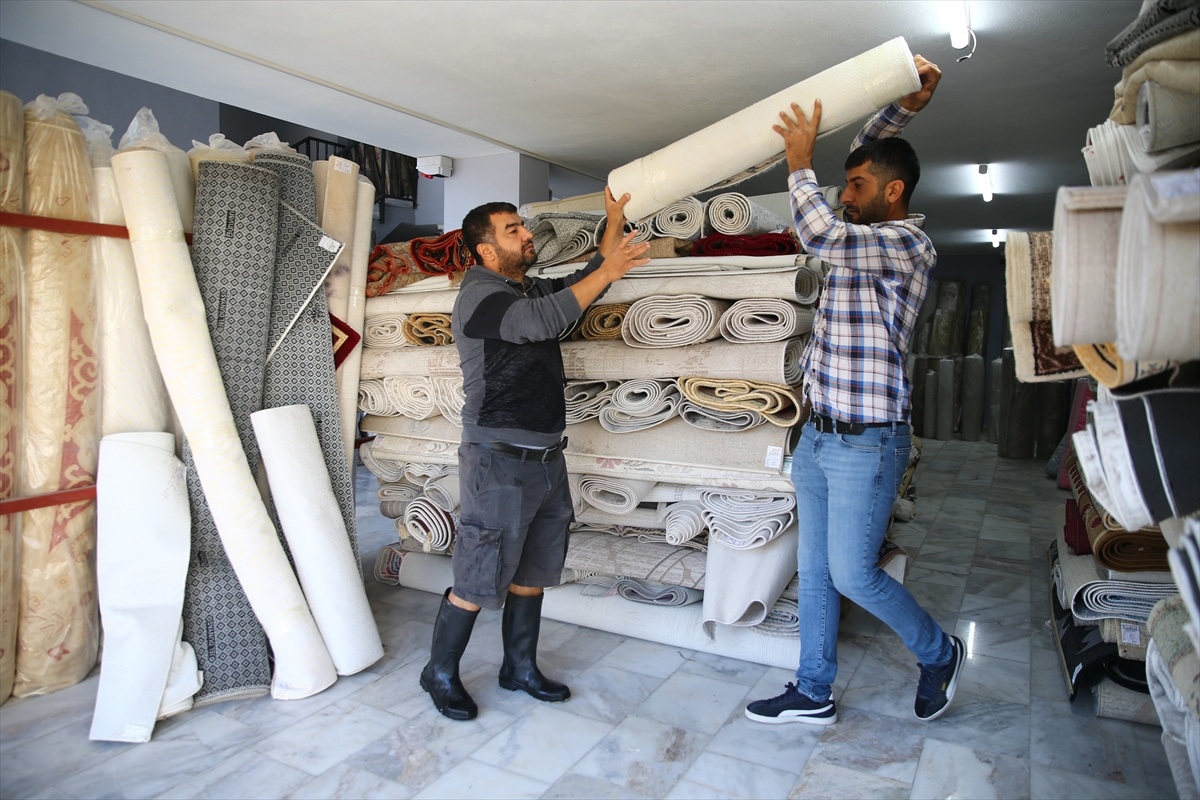İşçiden Örnek Davranış: 650 Bin Lira Değerinde Altın Sahibine Teslim