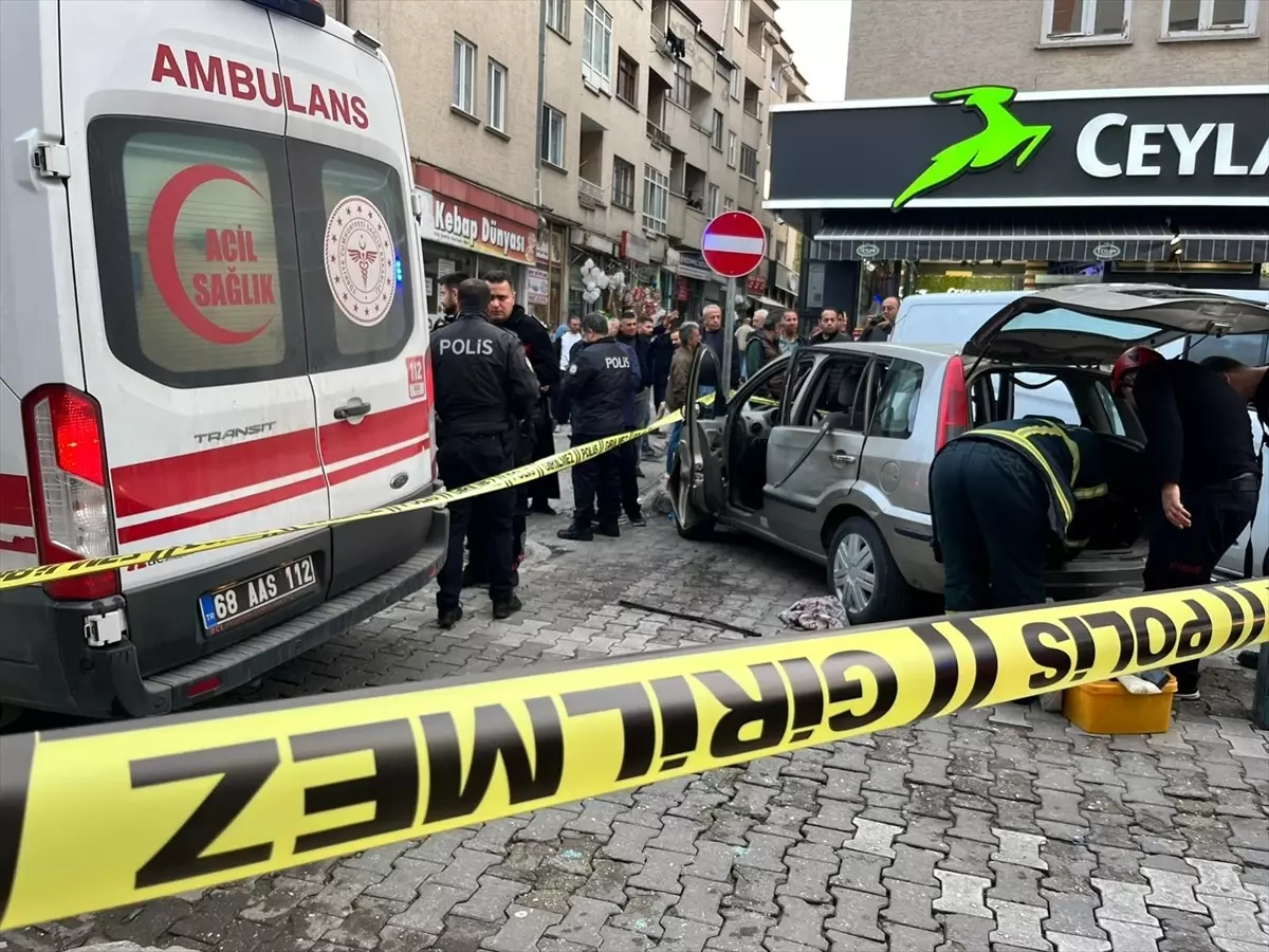 Piknik Tüpü Patladı, Sürücü Yaralandı