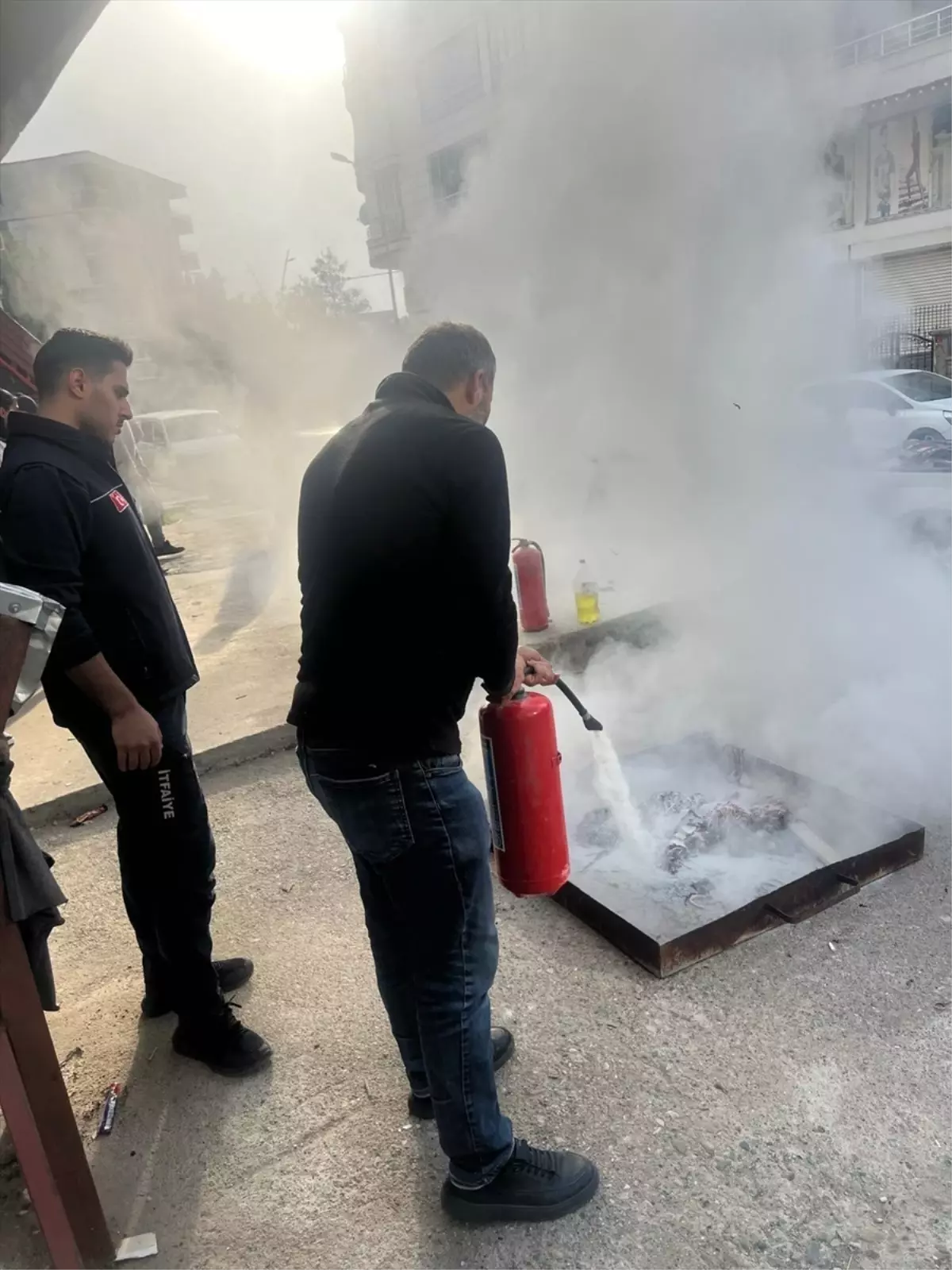 Batman\'da Tekstil İşçilerine Yangın Eğitimi