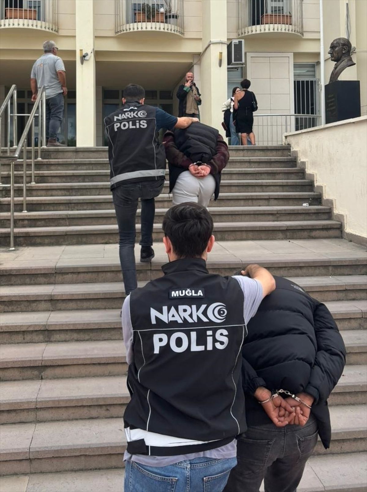 Bodrum\'da Uyuşturucu Operasyonu: 2 Tutuklama