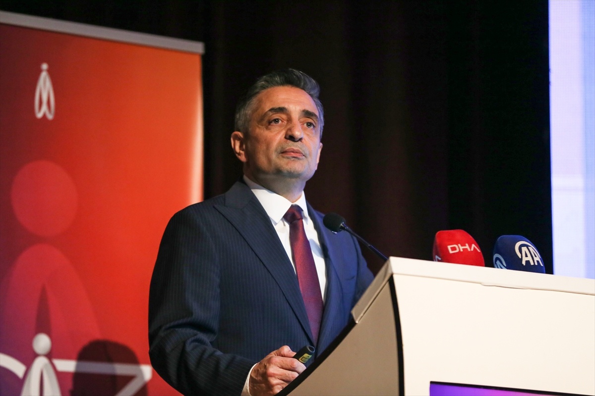 Bursa\'da "Sürdürülebilirlik ve İnsan Zirvesi" yapıldı