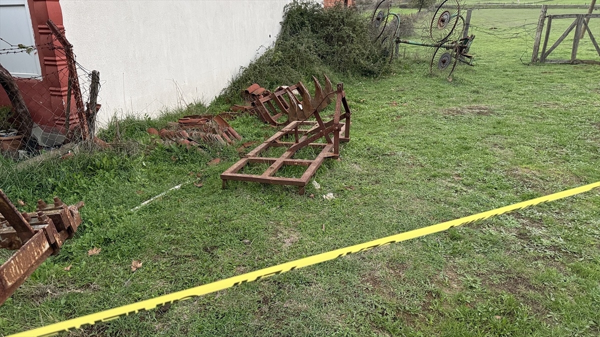 Çanakkale\'de 8 Yaşındaki Çocuk Söğütlükte Hayatını Kaybetti