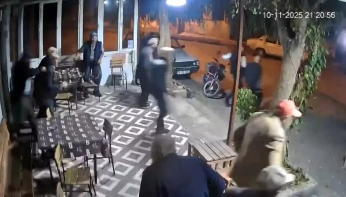 Sındırgı\'da 4.9 Büyüklüğünde Deprem