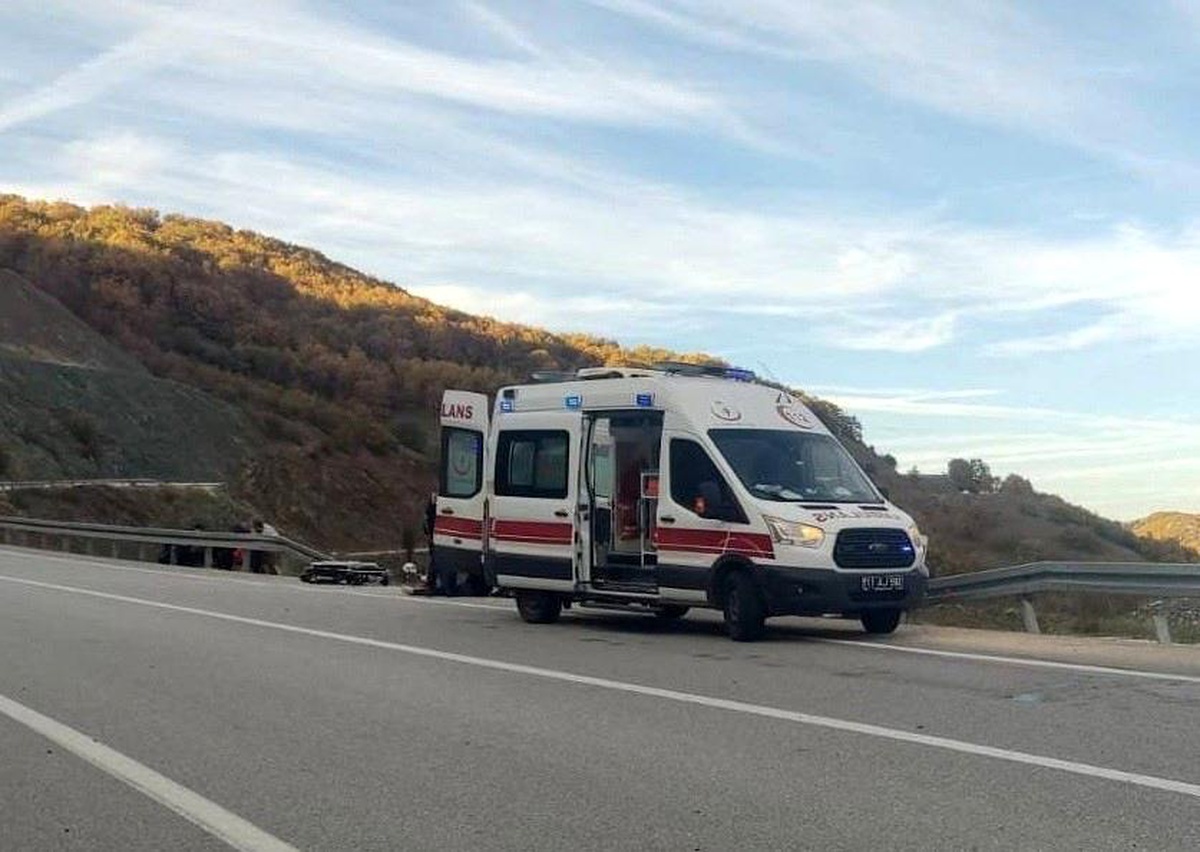 Bilecik’te Trafik Kazası: Sürücü Yaralandı