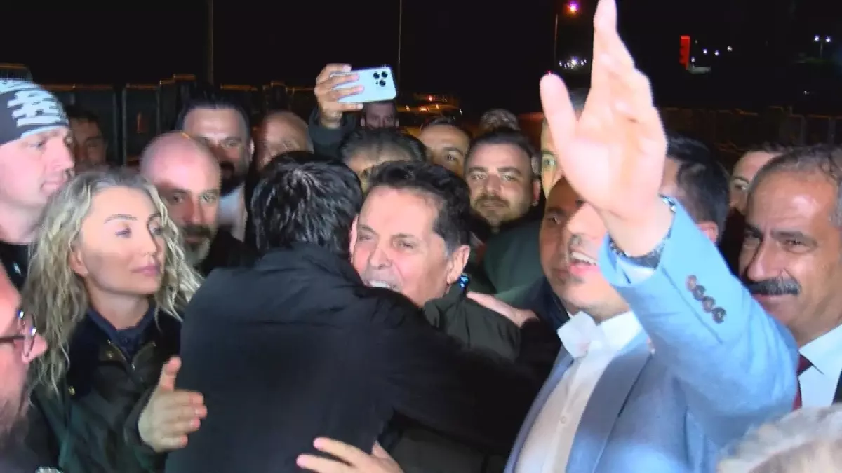 Ahmet Özer Tahliye Edildi