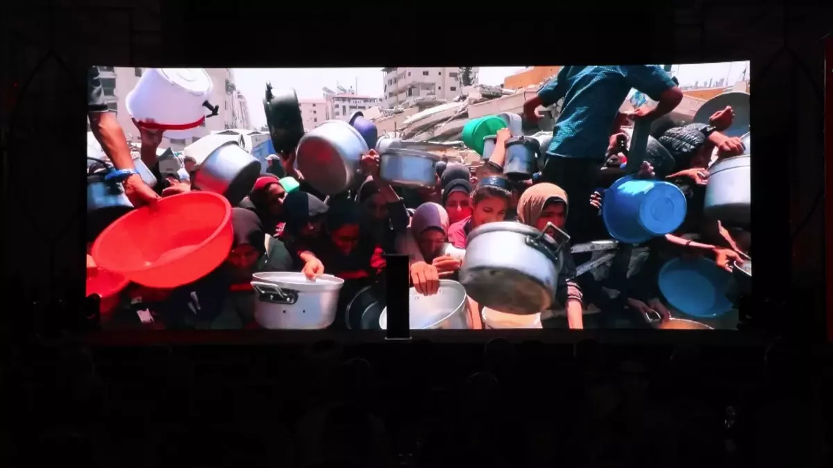 Gazze İçin İnsani Yardım Zirvesi Düzenlendi