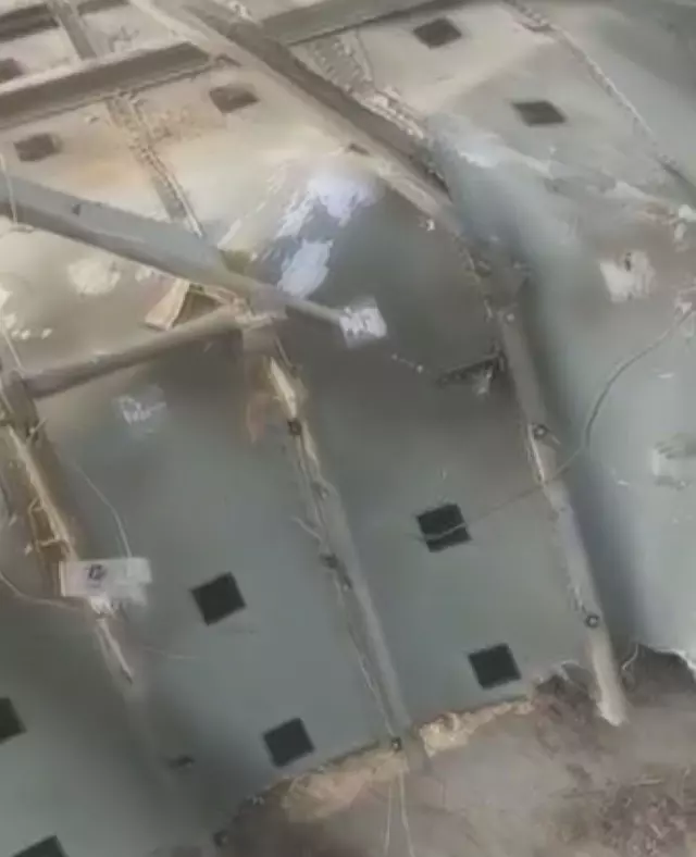 Gürcistan'da düşen askeri kargo uçağının parçalarına ulaşıldı