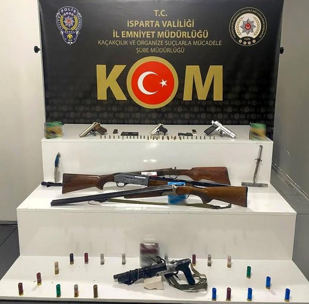 Isparta\'da Silah Operasyonu
