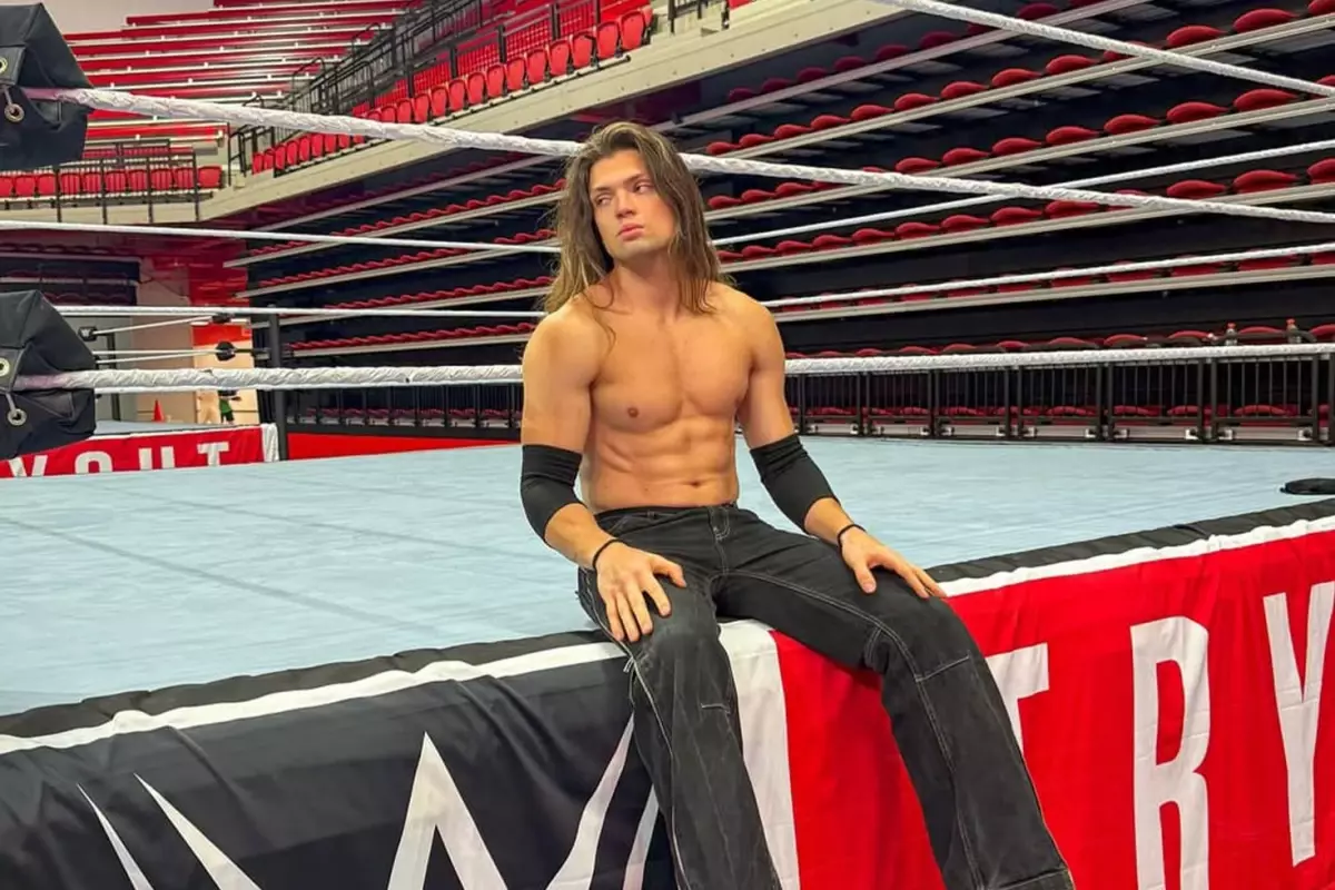 Kısmetse Olur yarışmacılığından ringe, WWE\'ye davet edilen ilk Türk oldu