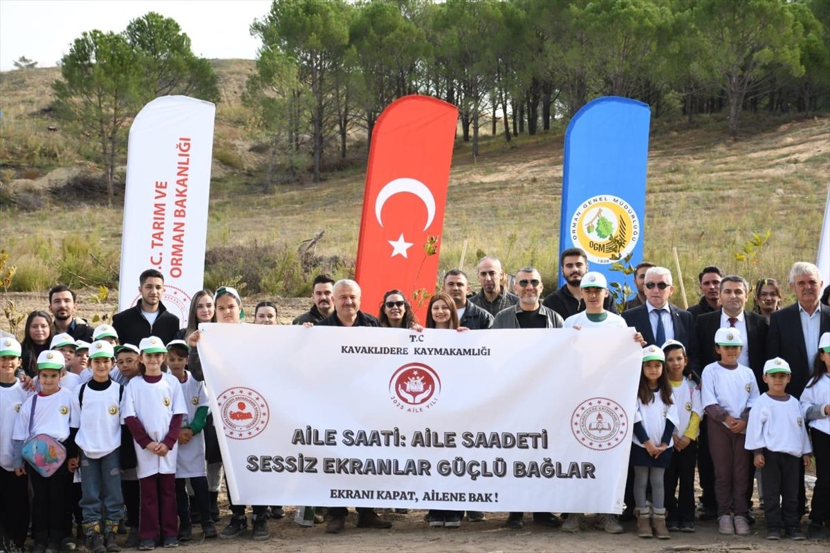 Kavaklıdere\'de Ağaçlandırma Günü Kutlaması