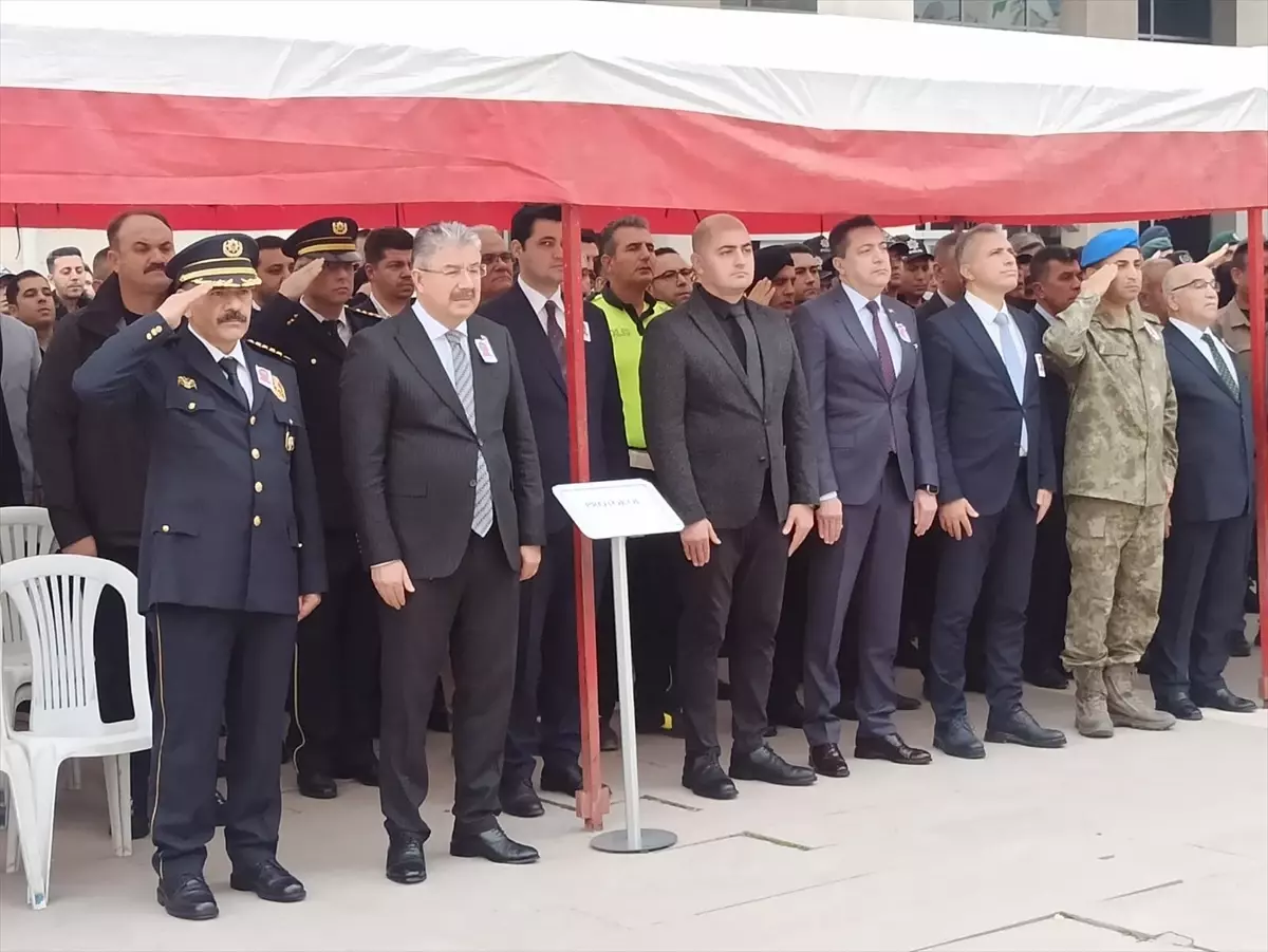 Osmaniye\'de görevi başında kalp krizi geçiren polis memuru şehit oldu