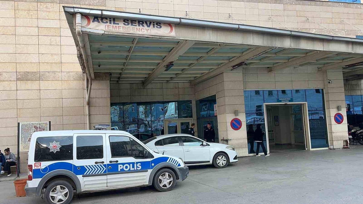 Siirt\'te Canlı Hayvan Borsasında Silahlı Kavga: 7 Yaralı