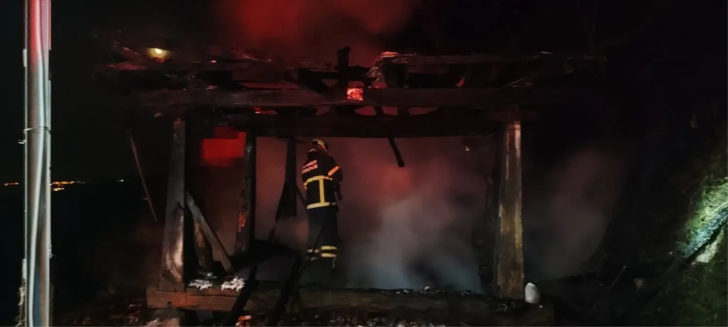 Terme\'de Boş Ambarda Yangın