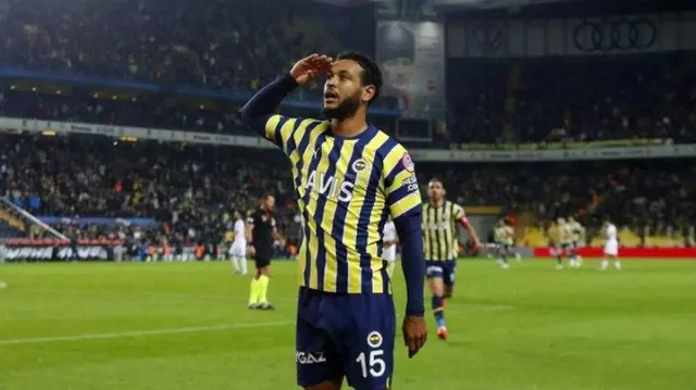 Fenerbahçe'nin eski yıldızı Joshua King Ronaldo ile yarışıyor Fenerbahçe'nin eski yıldızı Joshua King Ronaldo ile yarışıyor