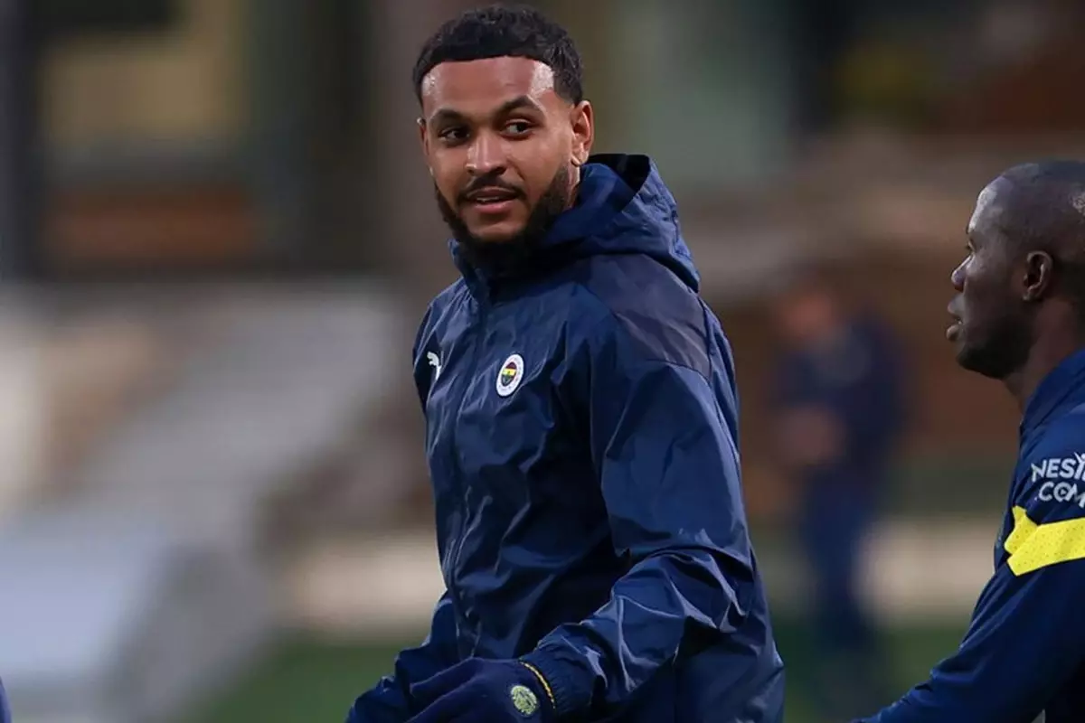Fenerbahçe\'nin eski yıldızı Joshua King Ronaldo ile yarışıyor
