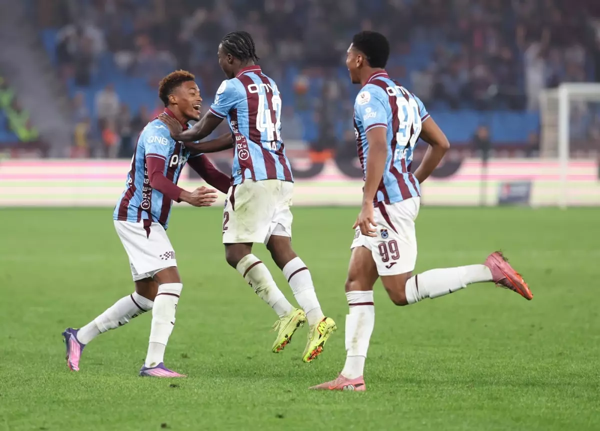 Trabzonspor\'un 6 Futbolcusu Milli Takıma Davet Edildi