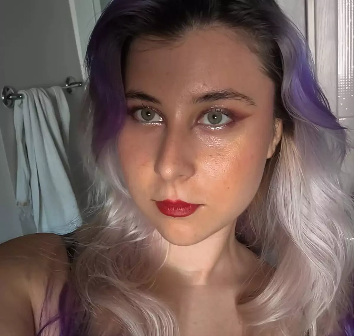 Üniversite öğrencisi genç kız arkadaşının evinde ölü bulundu