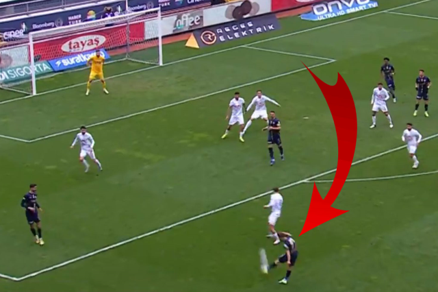 Kevin Rodrigues'in Kasımpaşa formasıyla attığı gol, Puskas Ödülü'ne aday gösterildi Kevin Rodrigues'in Kasımpaşa formasıyla attığı gol, Puskas Ödülü'ne aday gösterildi