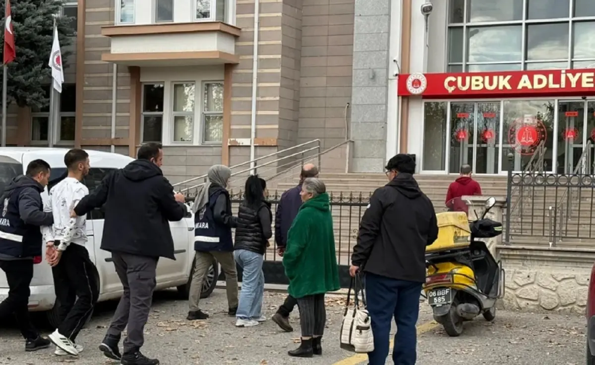 Çubuk\'ta Uyuşturucu Ticaretine Tutuklama