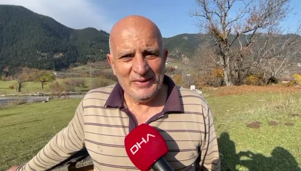 Marangoz Baba ve Oğulun Anısı