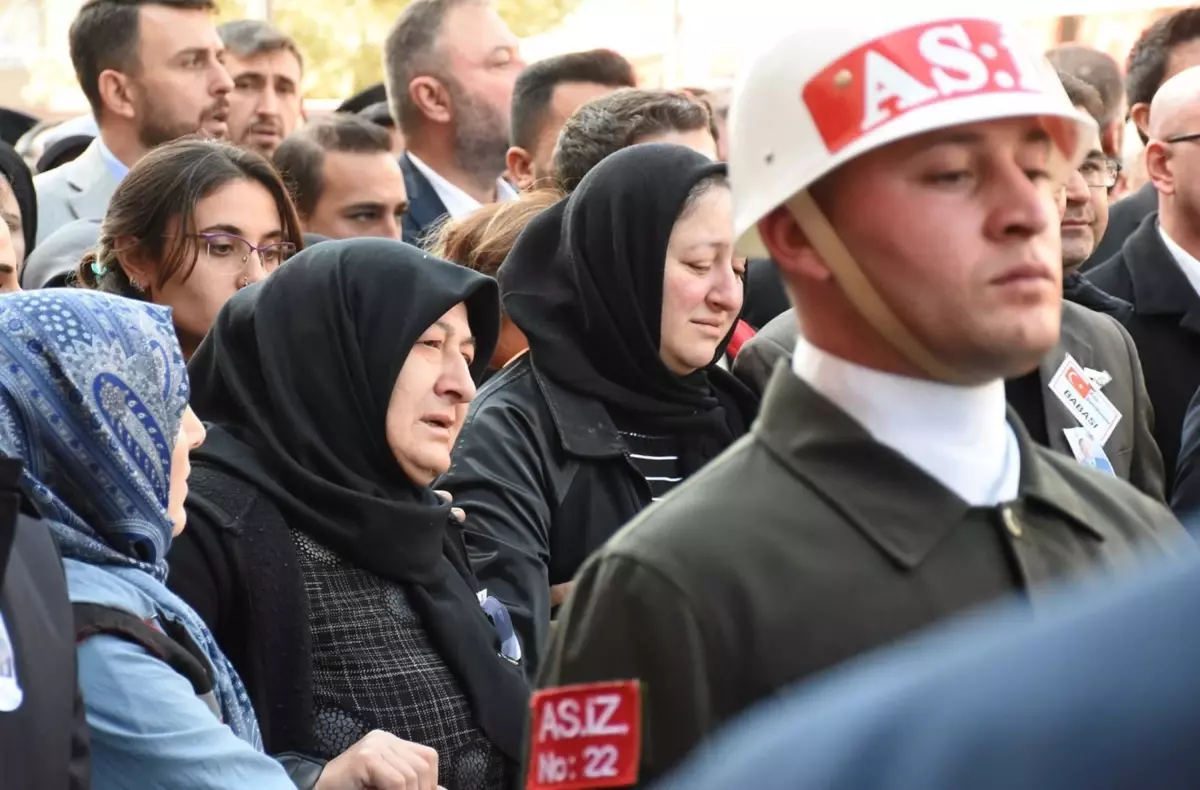 Balıkesir, şehidini son yolculuğuna uğurladı