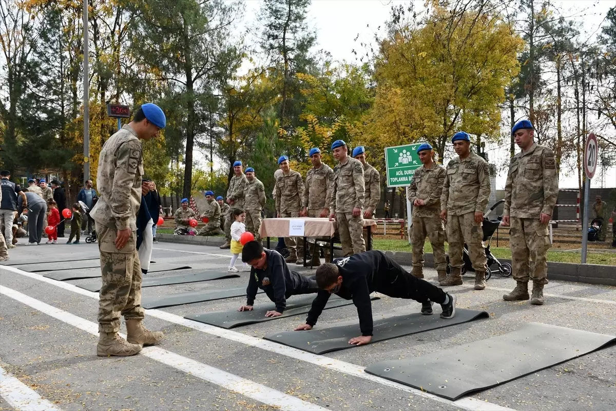 Jandarmadan Öğrencilere Eğlenceli Ara Tatil Etkinliği