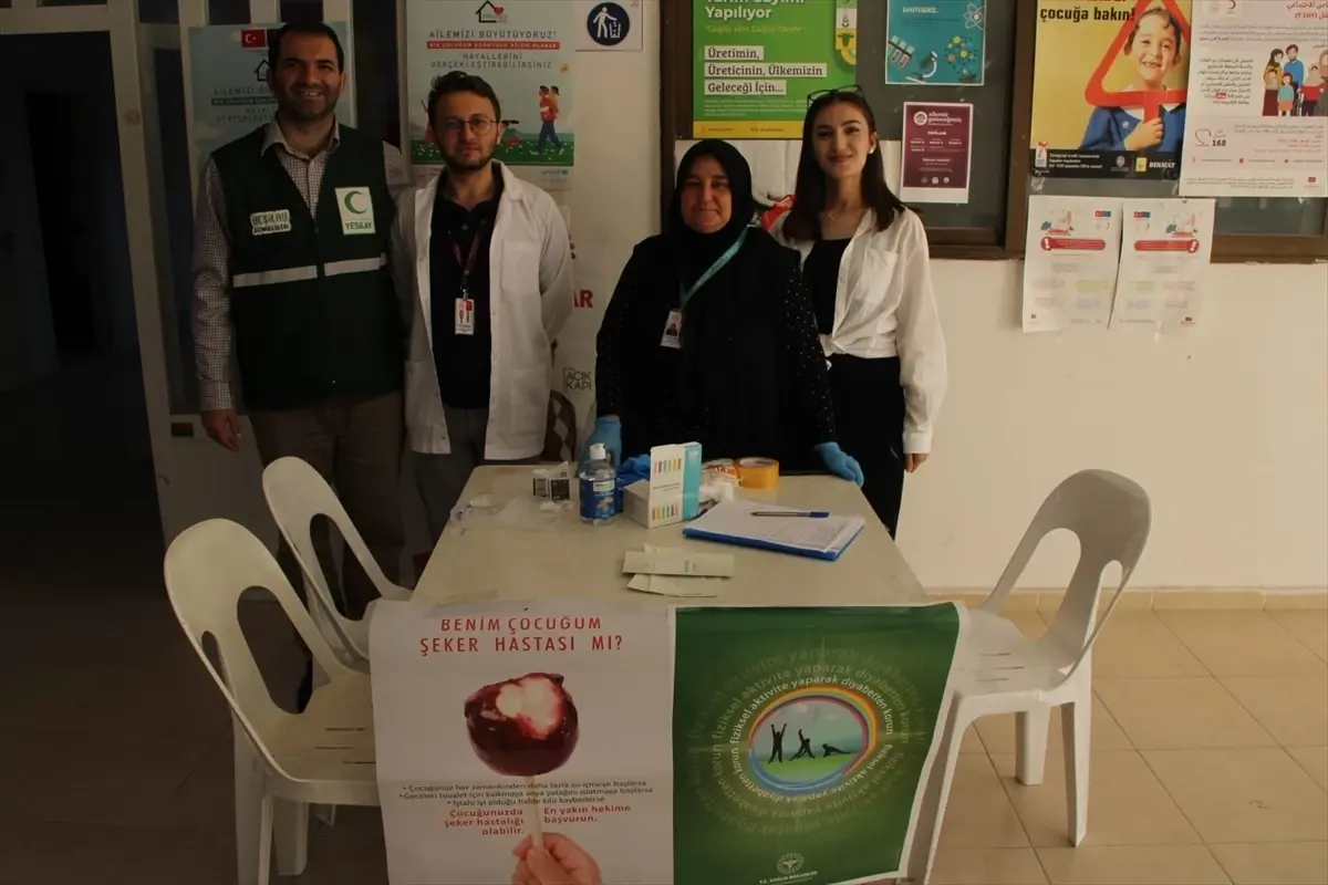 Diyabet Günü\'nde Kan Şekeri Ölçümü