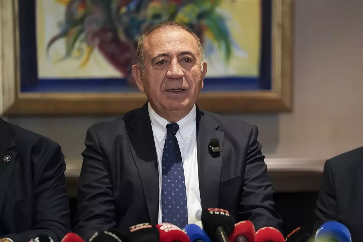 Gürsel Tekin: Üyelikler Askıya Alınacak