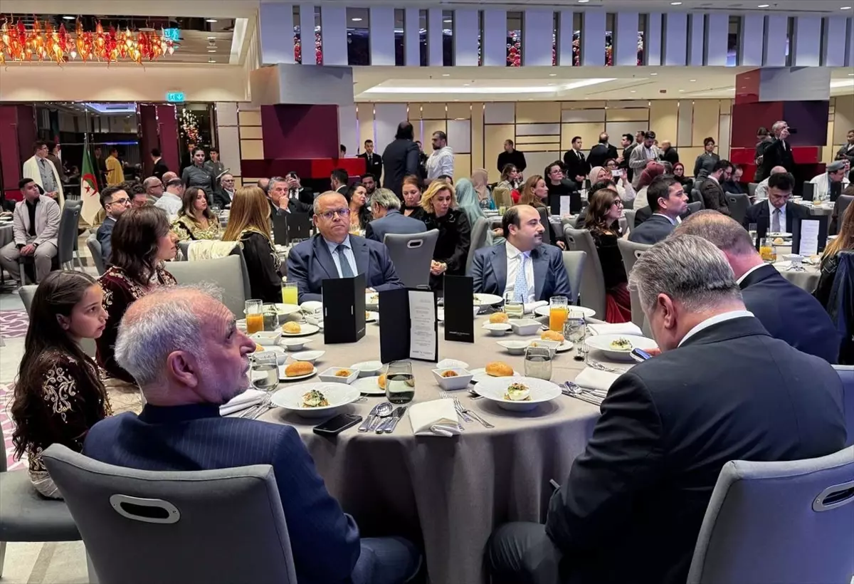 Cezayir Kurtuluş Devrimi\'nin 71. Yılı Kutlandı