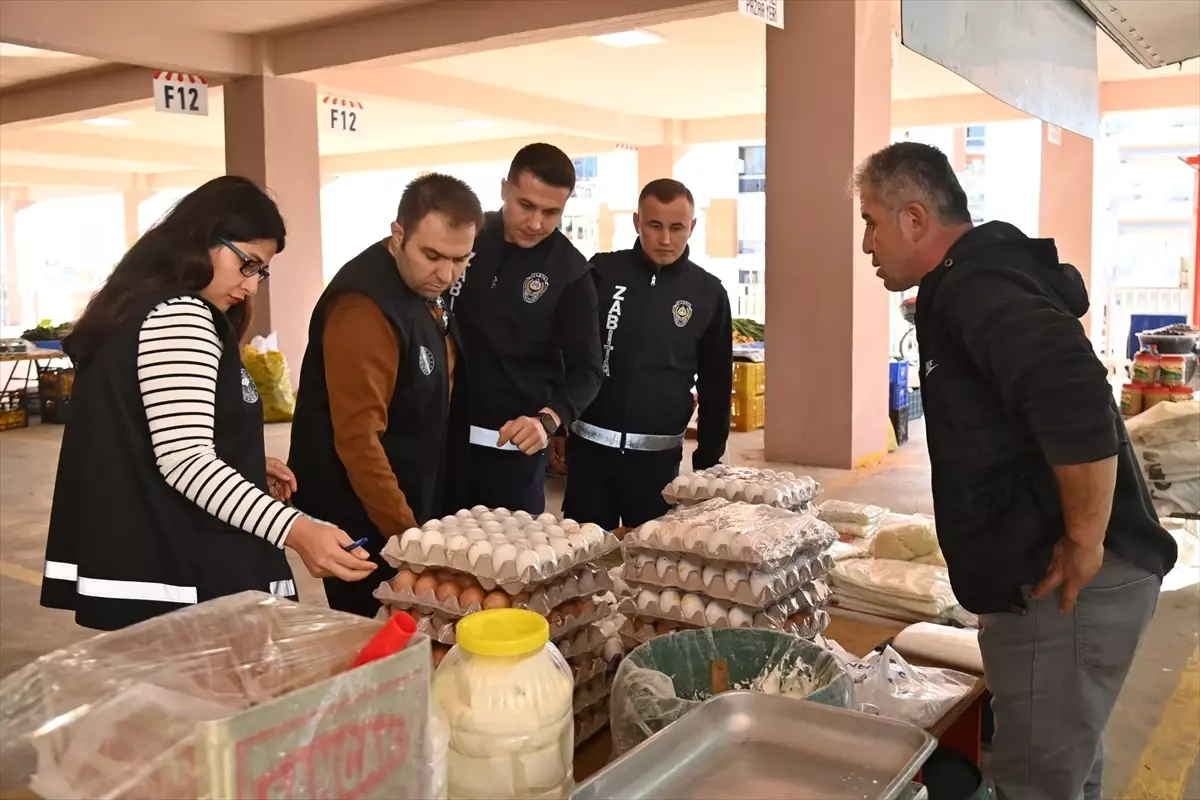 Kumluca\'da Pazar Denetimleri