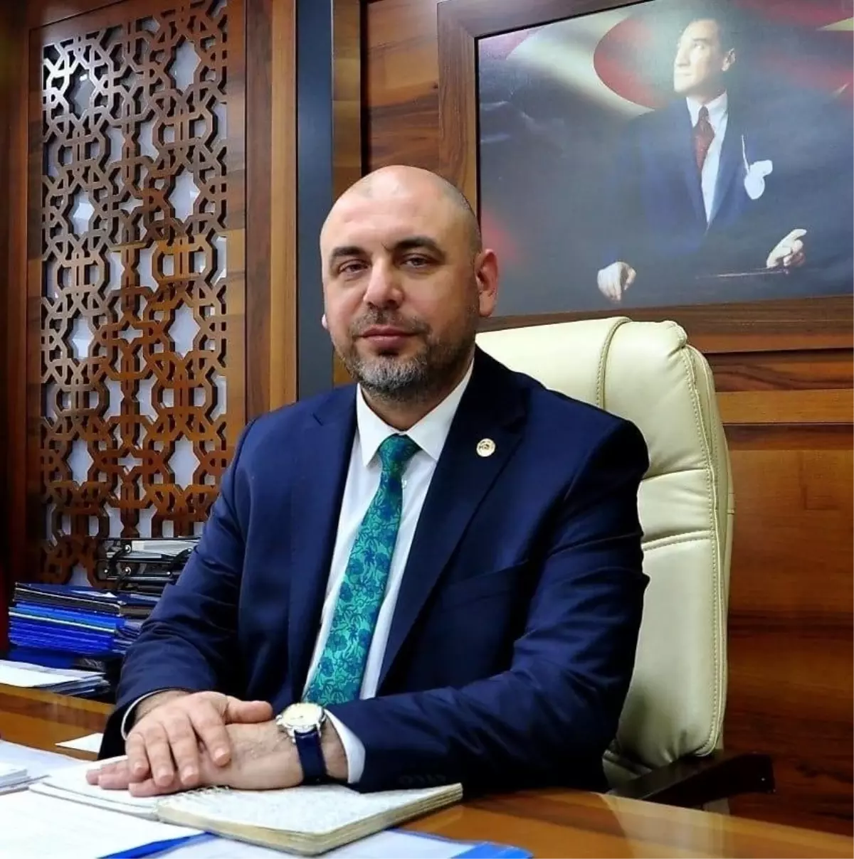 Orhangazi Belediye Başkanı kardeşinin evinde fenalaşıp hastaneye kaldırıldı