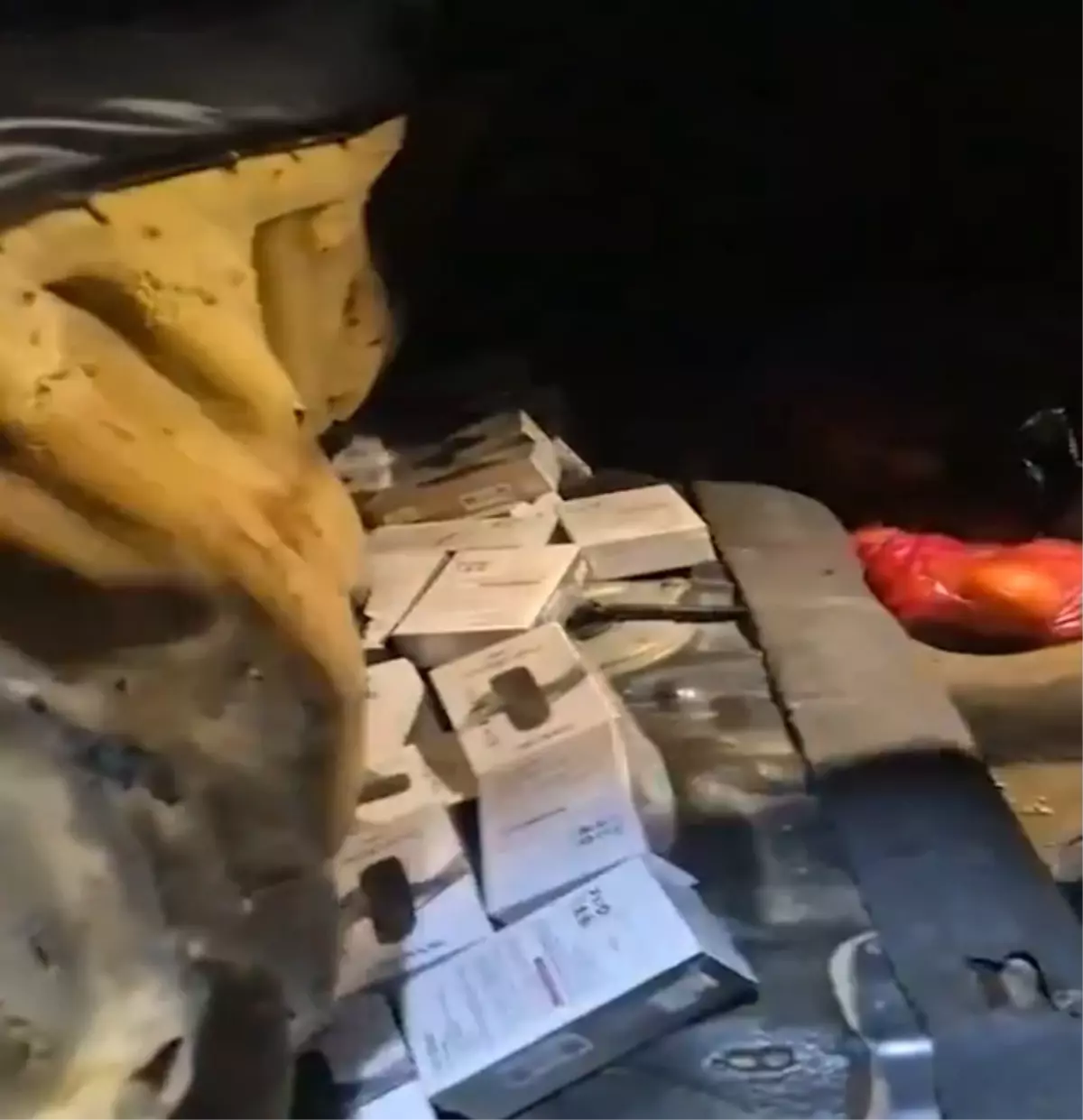 İpsala\'da Kaçak Elektronik Sigara Operasyonu