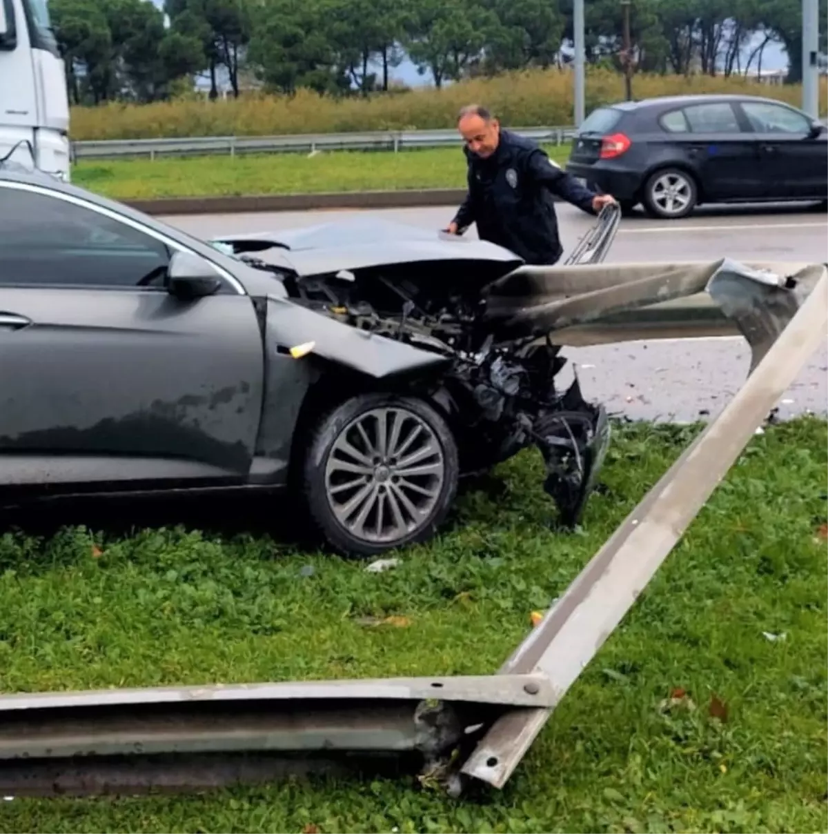 Samsun\'da Trafik Kazası: 3 Yaralı