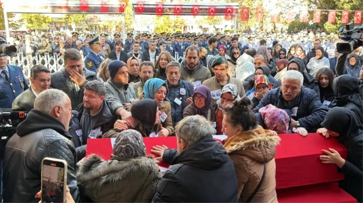 Şehit Üsteğmen Mercan, Eskişehir\'de son yolculuğuna uğurlandı