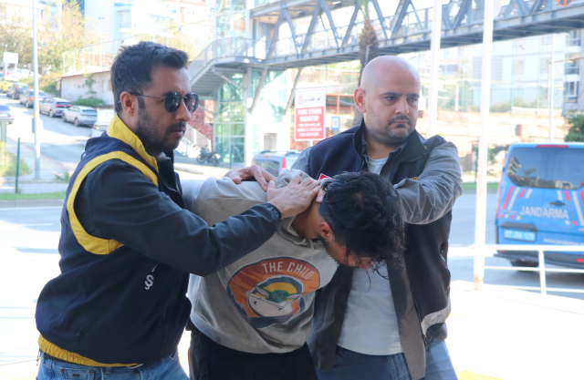 Sokakta tanımadığı kadına saldıran şüpheliden çıldırtan savunma Sokakta tanımadığı kadına saldıran şüpheliden çıldırtan savunma