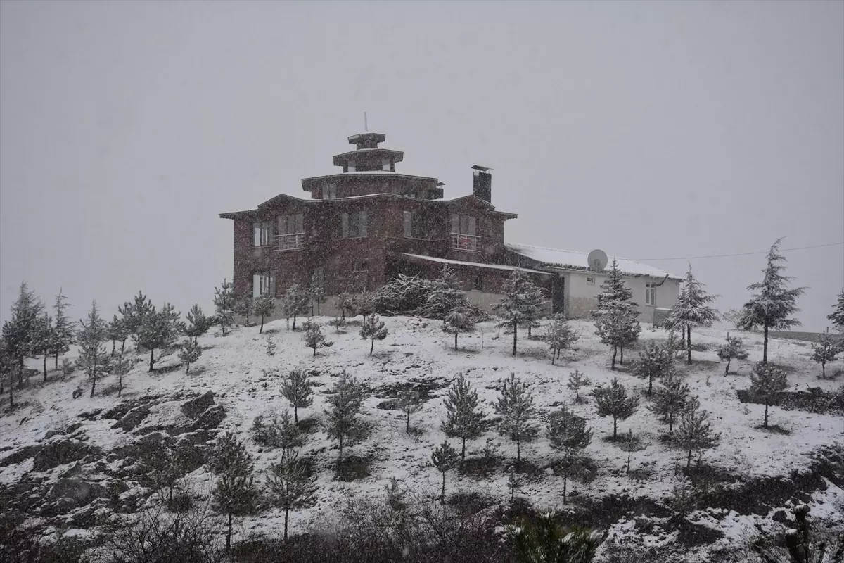 Tokat\'ta Yüksek Kesimlere Kar Yağdı