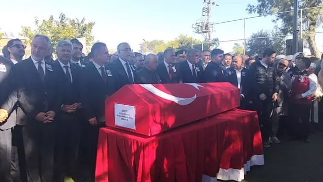 Türkiye şehitlerini uğurluyor! Devlet erkanı Ankara'daki törende