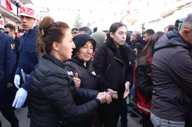Türkiye şehitlerini uğurluyor! Devlet erkanı Ankara'daki törende