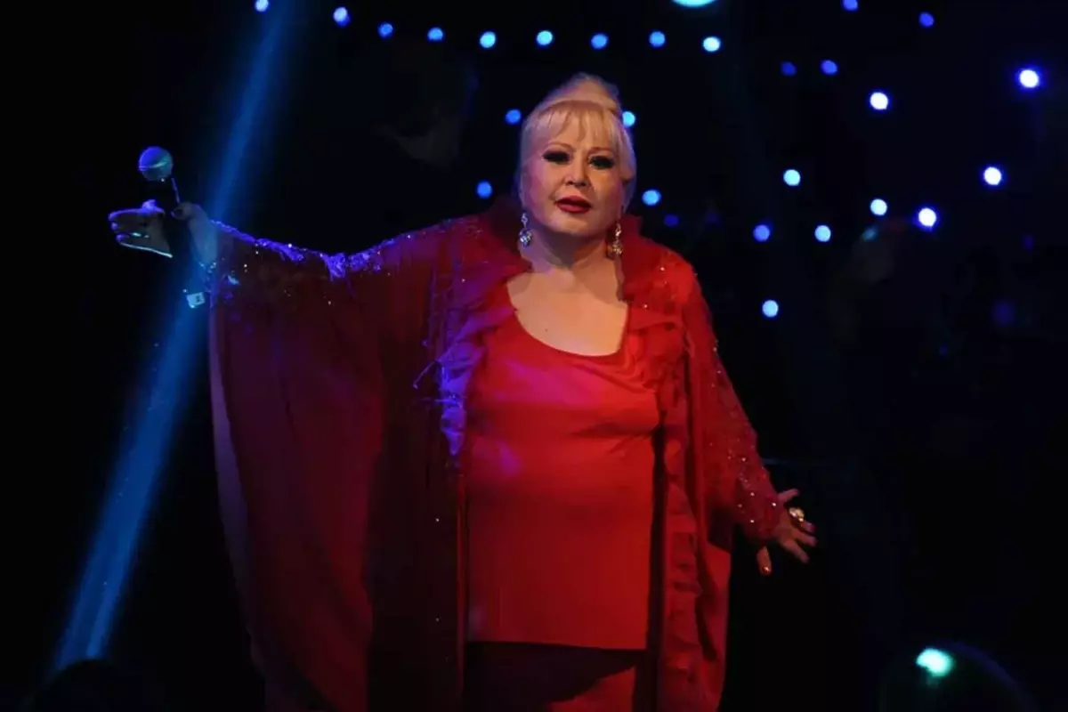 Ünlü sanatçı Muazzez Abacı\'nın vasiyeti yerine getiriliyor